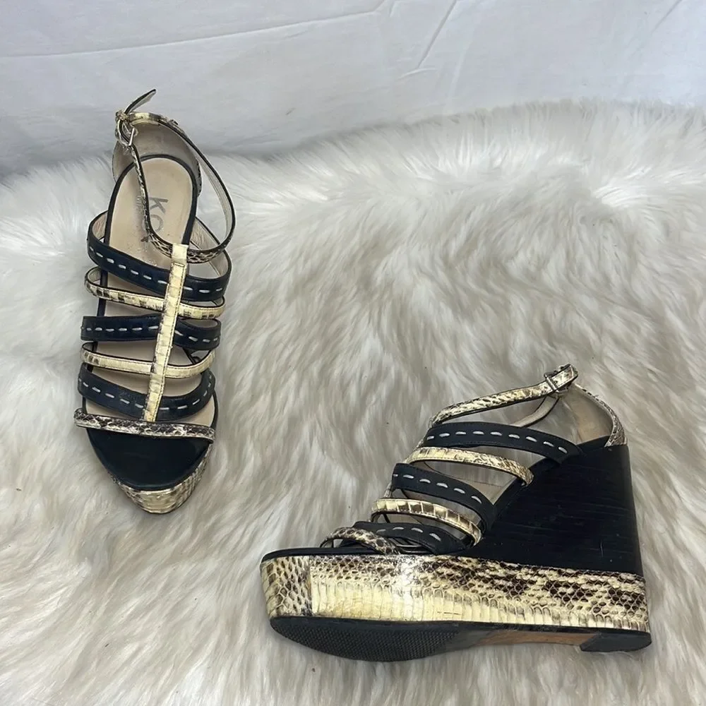 Kors Michael Kors Python /Black Strappy Sandals‎ Sz 7